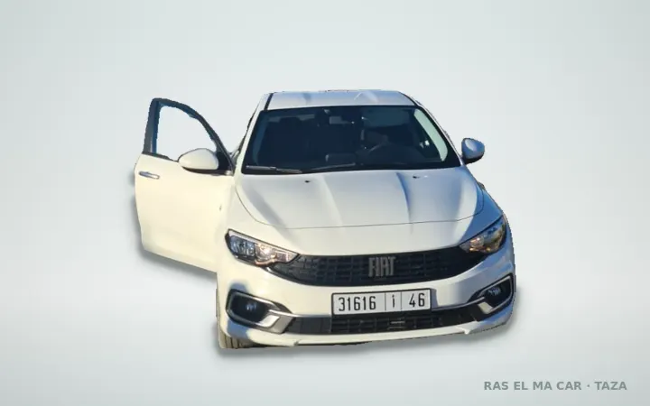 Fiat Tipo à louer à Taza